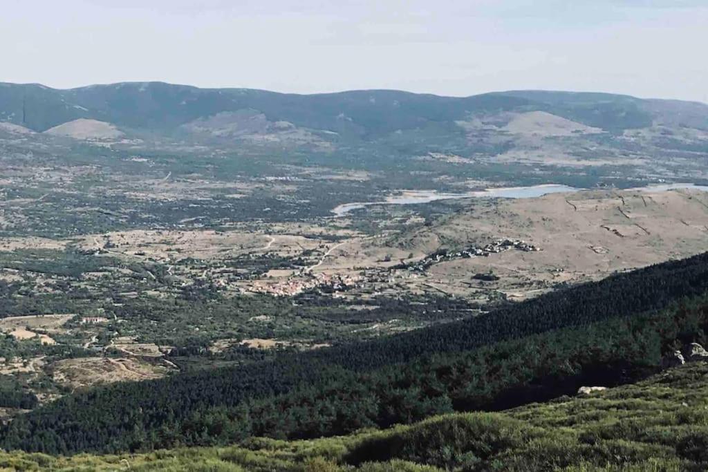 La Mina Alojamiento En Plena Naturaleza Garganta De Los Montes Esterno foto